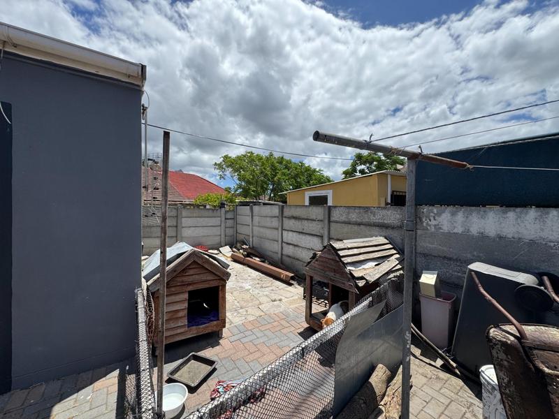 4 Bedroom Property for Sale in Athlone Western Cape